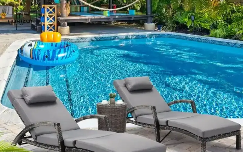 Outdoor lounge chairs